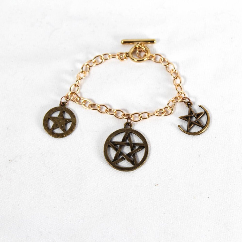 🔨 Autumn-Inspired Pentagram Charm Bracelet – Light Gold Tone